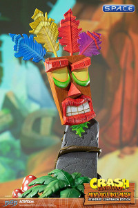 Aku Aku Mask Mini-Statue (Crash Bandicoot)