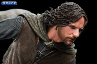 Aragorn at Amon Hen Statue (Lord of the Rings)