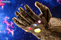 1/4 Scale Infinity Gauntlet Replica (Avengers: Endgame)