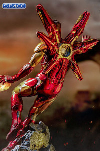 1/10 Scale Iron Man Mark LXXXV Deluxe BDS Art Scale Statue (Avengers: Endgame)