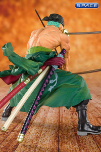 FiguartsZero Pirate Hunter Zoro PVC Statue (One Piece)