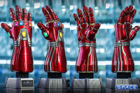 1:1 Nano Gauntlet Life-Size Masterpiece (Avengers: Endgame)