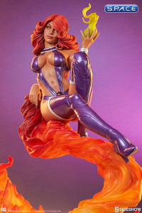 Starfire Premium Format Figure (DC Comics)