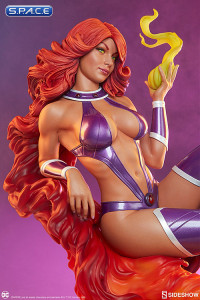 Starfire Premium Format Figure (DC Comics)