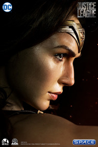 1:1 Wonder Woman Life-Size Bust (Justice League)