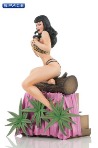 Bettie Page Statue (Women of Dynamite)