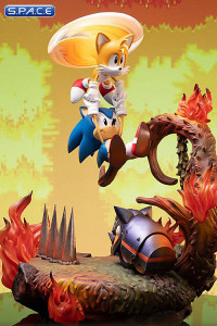 Sonic & Tails Statue (Sonic the Hedgehog)