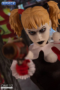 1/12 Scale Harley Quinn One:12 Collective Deluxe (DC Comics)
