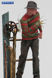 1/10 Scale Freddy Krueger Deluxe Art Scale Statue (A Nightmare on Elm Street)