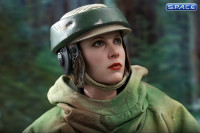 1/6 Scale Princess Leia Movie Masterpiece MMS549 (Star Wars)