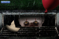 2017 Pennywise Living Dead Doll (Stephen Kings It)