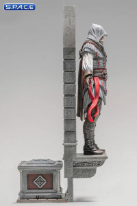 1/10 Scale Ezio Auditore Deluxe Art Scale Statue (Assassins Creed 2)