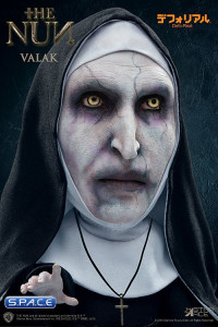 Valak Deluxe Version Deformed Real Series Vinyl Statue (The Nun)