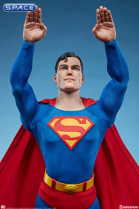 1/6 Scale Superman (DC Comics)