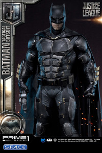 1/3 Scale Batman Tactical Batsuit Museum Masterline Statue (Justice League)