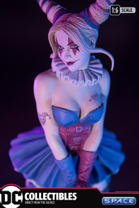 Harley Quinn Statue by Enrico Marini (DC Designer Series)