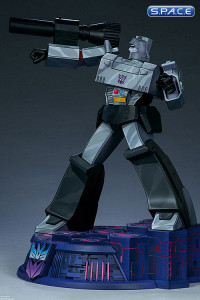 Megatron Museum Scale Statue (Transformers G1)