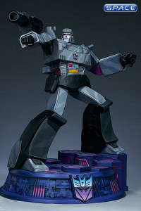 Megatron Museum Scale Statue (Transformers G1)