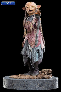Brea the Gelfling Statue (The Dark Crystal: Age of Resistance)