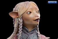 Brea the Gelfling Statue (The Dark Crystal: Age of Resistance)