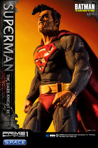 1/3 Scale Superman Museum Masterline Statue (Batman: The Dark Knight Returns)