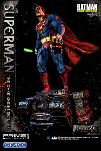1/3 Scale Superman Deluxe Version Museum Masterline Statue (Batman: The Dark Knight Returns)