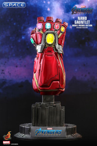 1/4 Scale Nano Gauntlet Movie Promo Edition Replica (Avengers: Endgame)