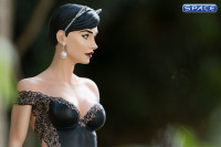 Catwoman Wedding Dress Statue by Jolle Jones (Cover Girls of the DC Universe)