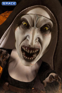 The Nun Mezco Designer Series (The Nun)