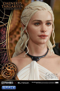 1/4 Scale Daenerys Targaryen Mother of Dragons Ultimate Premium Masterline Statue (Game of Thrones)