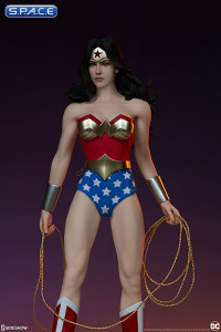 1/6 Scale Wonder Woman (DC Comics)