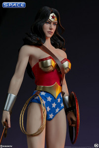 1/6 Scale Wonder Woman (DC Comics)