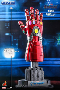 1/4 Scale Nano Gauntlet Replica (Avengers: Endgame)