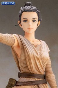 1/7 Scale Rey Descendant of Light ARTFX Statue (Star Wars: The Force Awakens)