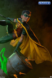 Robin Premium Format Figure (DC Comics)