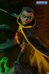 Robin Premium Format Figure (DC Comics)