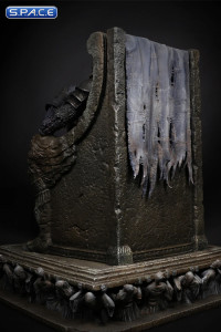 1/12 Scale Yhorm Statue (Dark Souls III)