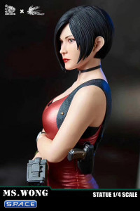 1/4 Scale Ms. Wong Statue