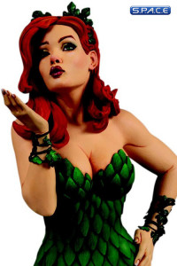 Poison Ivy Statue by Frank Cho (Cover Girls of the DC Universe)