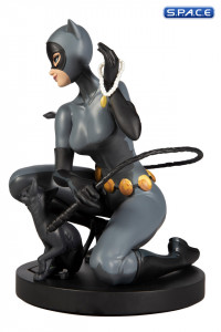 Catwoman DC Designer Series Statue by Stanley Lau (DC Comics)