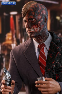 1/6 Scale Two-Face Movie Masterpiece MMS546 Toy Fairs 2019 Exclusive (Batman - The Dark Knight)