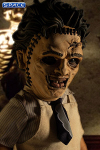 Mega Scale Leatherface with Sound (Texas Chainsaw Massacre)