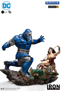 Wonder Woman vs. Darkseid Diorama by Ivan Reis (DC Comics)