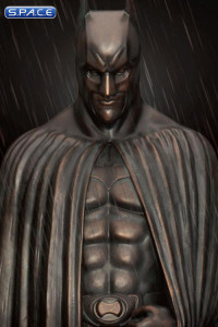 The Dark Knight Memorial Batman Master Craft Statue (Batman - The Dark Knight Rises)