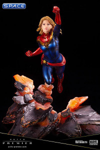 1/10 Scale Captain Marvel ARTFX Premier Statue (Marvel)