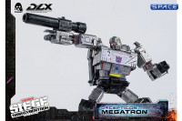 Megatron DLX Collectible Figure (Transformers: War For Cybertron Trilogy)