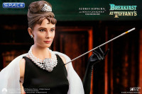 Holly Golightly Statue (Breakfast at Tiffanys)