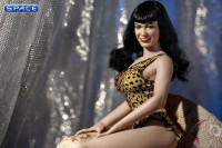 1/6 Scale Bettie Page - Queen of Pinups
