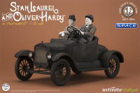 Laurel & Hardy on Ford Model T - Cars Legacy Collection Statue