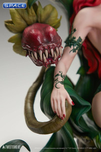 Poison Ivy Maquette (DC Comics)